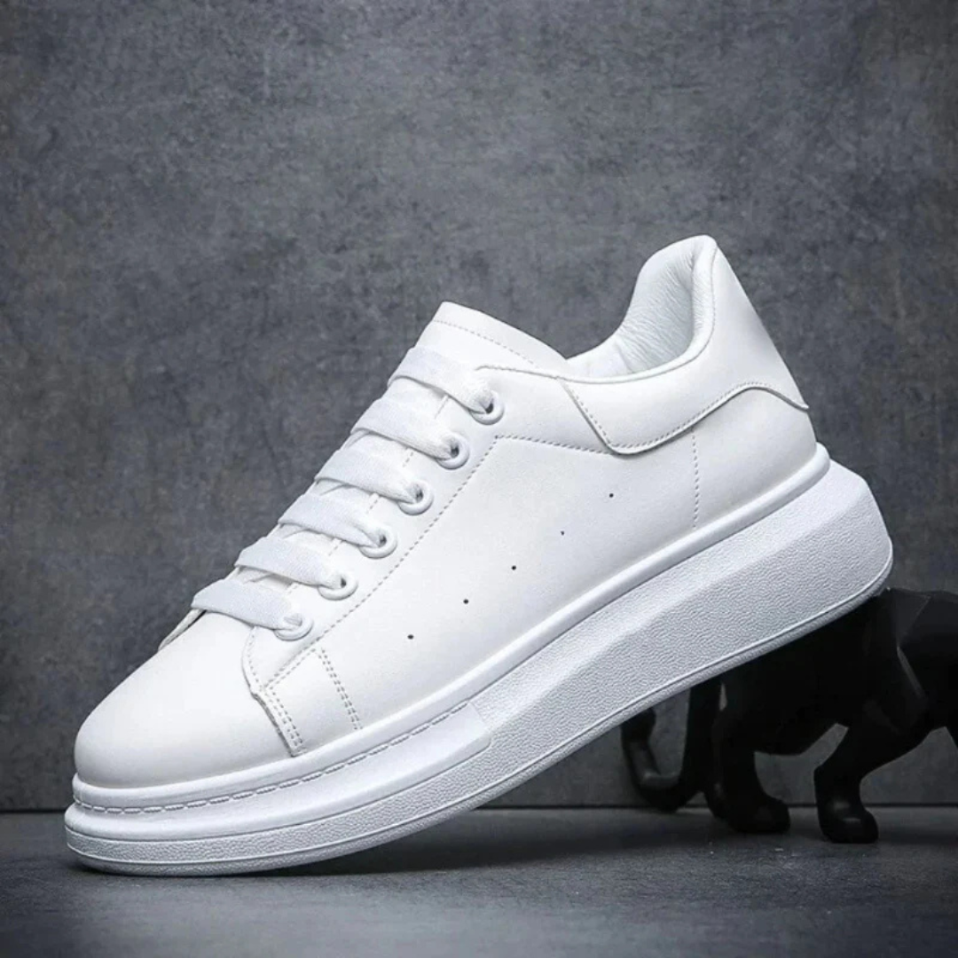 Sneakers bianche unisex – design minimal con suola spessa